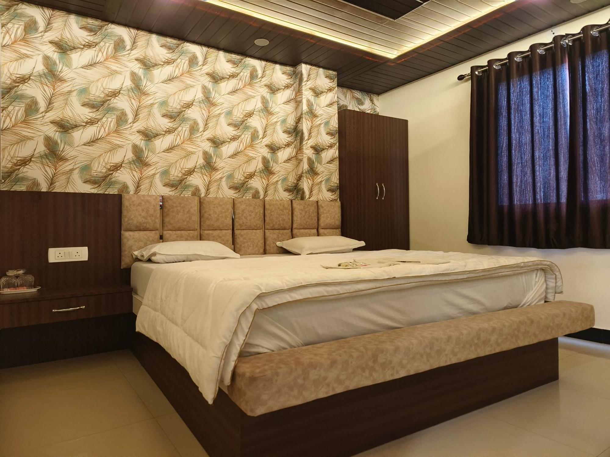 Hotel Jain Shree Уджайн Екстериор снимка