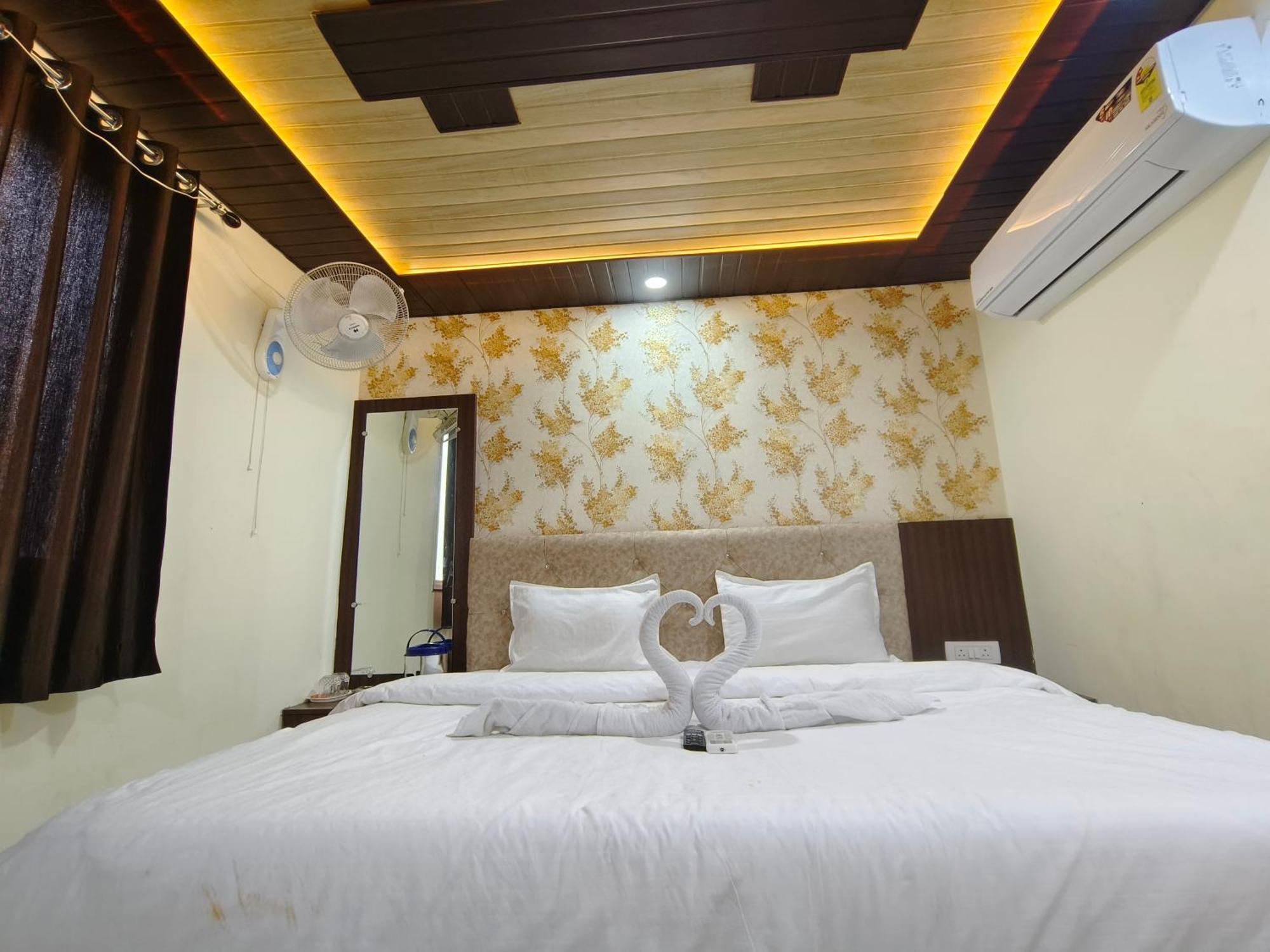 Hotel Jain Shree Уджайн Екстериор снимка